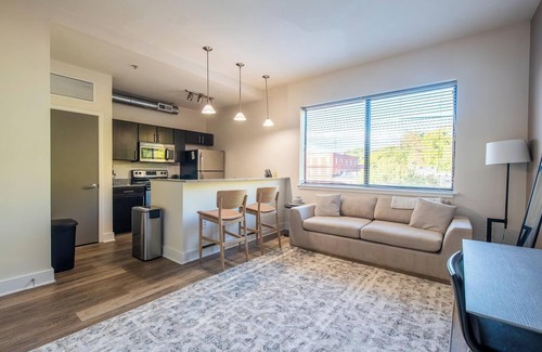 Church Hill Apartment | Landing at Cedar Broad - 1 Bedroom in Upper Sho.