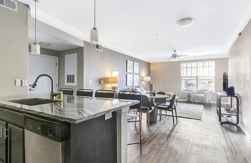 Overland Park Apartment | Landing at Corbin Crossing Apartments - 3 Bedrooms in Corbin Crossing