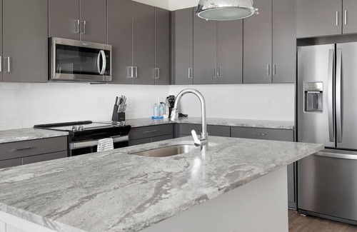 Huntsville Apartment | Landing at Laurel at Dry Creek - 2 Bedrooms in .