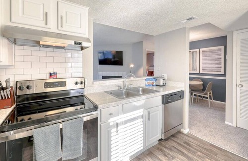 Greater Northdale Apartment | Landing at Northgreen at Carrollwood - 2 Bedrooms in Greater Northdale