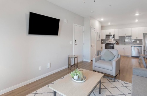 Townsite Apartment | Landing at Summit on Boulder - 2 Bedrooms in Va.