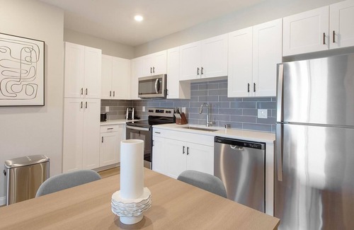 Townsite Apartment | Landing at Summit on Boulder - 2 Bedrooms in Va.