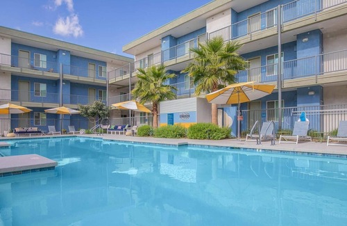 Goodyear Apartment | Landing at Sunset View - Studio in Goodyear