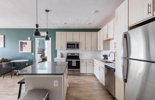 Kenton Apartment | Landing at Tapestry Turfway - 2 Bedrooms in Flo.