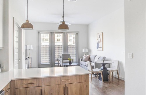 Austin Apartment | Landing at The Haywood - 1 Bedroom in Slaughter.