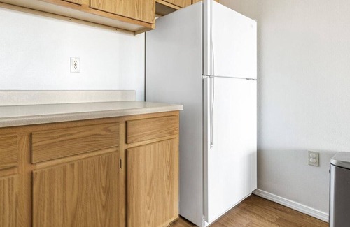 Greenwich Apartment | Landing at The Remington Apartments - 2 Bedrooms in Downtown Wichita