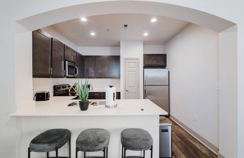 Corryville Apartment | Landing at The Village at Stetson Square - 2 Bedrooms in Corryville