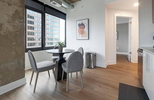 Baileys Crossroads Apartment | Landing at Three Collective - 2 Bedrooms in Fal.