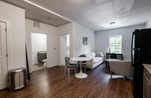 Church Hill Apartment | Landing at Vida East - 1 Bedroom in Church Hill