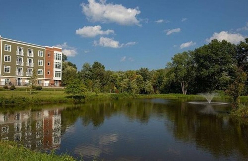 Windsor Apartment | Landing at Windsor Station - 1 Bedroom in Downtown Windsor