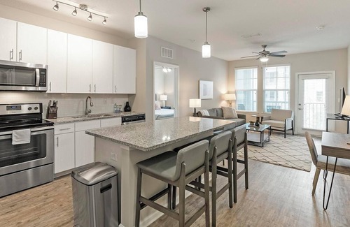 Land O' Lakes Apartment | Landing | Spectacular 2BD, Pool, Gym