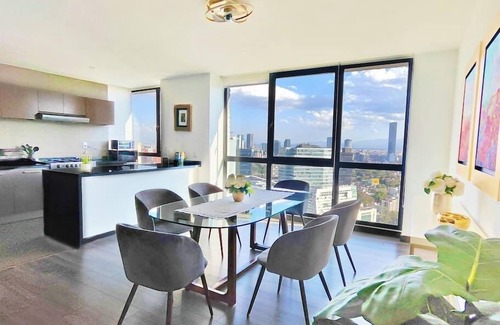 Anahuac Apartment | Landscape View+King Bed+Gym+ Pool/Parking- 3BR 2BT