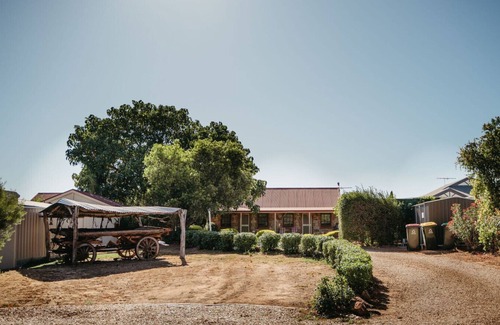 Tanunda House | Langmeil Cottages - Standish