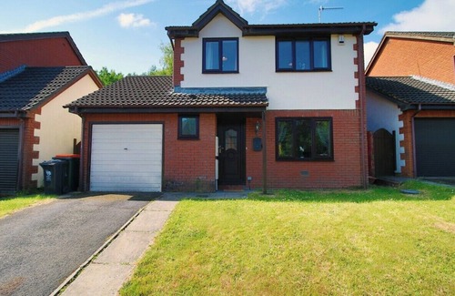 Langstone House | Langstone Close by Tŷ SA