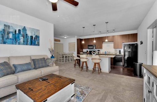 Mobile Apartment | Lap of Luxury