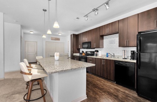 Mobile Apartment | Lap of Luxury