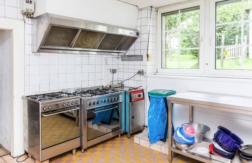 Ammeldingen bei Neuerburg House | Large group house, beautifully located in Eifel.