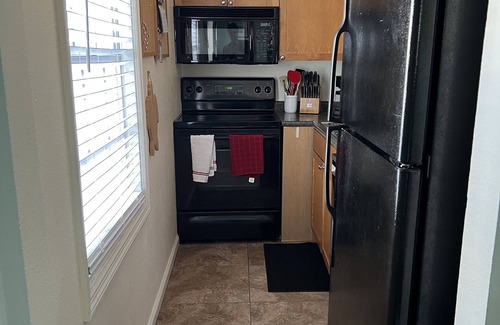 Coquina Key Condo | Large 1 Bedroom w/Large Patio, Kayaks, Pickleball Courts, and on the Bay