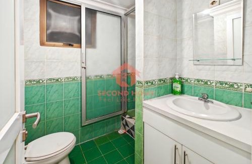 Setiabudi Apartment | Large 3BR Rasuna Apt with Pool, Gym, WiFi by 2ndHome