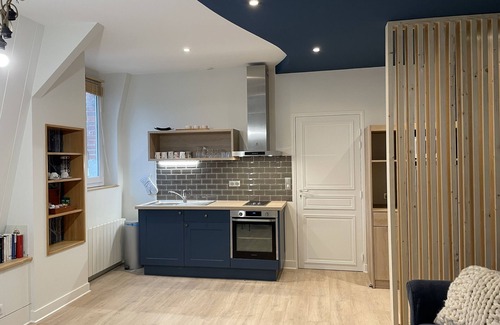 Chartres Apartment | Large 4* apartment for 6 people in the center of Chartres