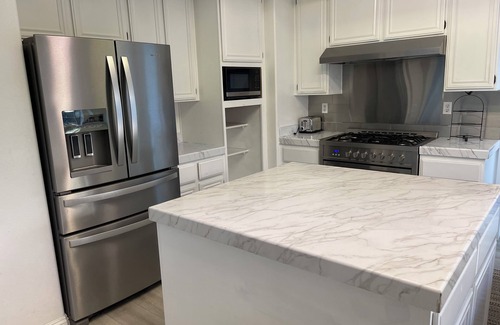 Monterey Park House | Large 6-bedroom house w/jacuzzi in lovely Monterey Park