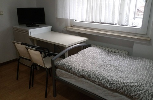Worringen House | Large and cozy apartment for 15 people