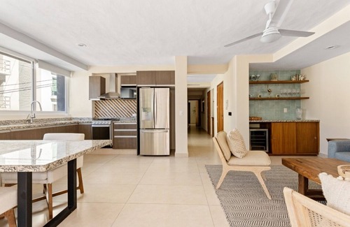 Cerro Condo | Large and modern condo in Old Town PV, 6 min. walk to beach and Malecon!