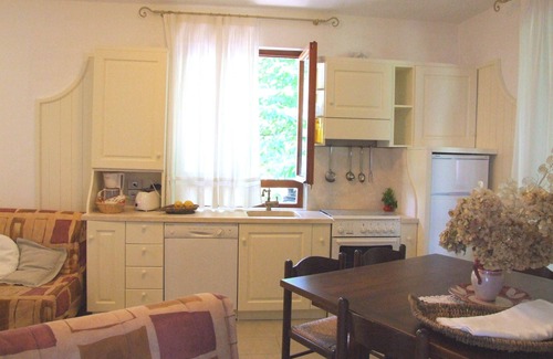 Val Canina Apartment | Large and very well furnished apartment in a villa, with garden and pool. D.