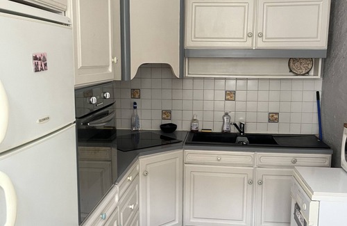 Besancon Apartment | Large apartment City center free park