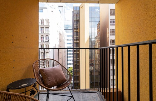 Bela Vista House | Large apartment close to Hospital Sirio L.
