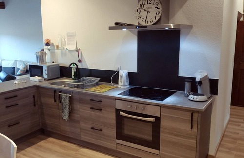 Montbeliard Apartment | Large apartment in large 16th century house
