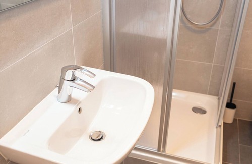 Eutritzsch Apartment | Large apartment with 2 bedrooms and kitchen, near trade fair and center