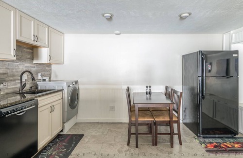 Bountiful Apartment | Large Bountiful Studio