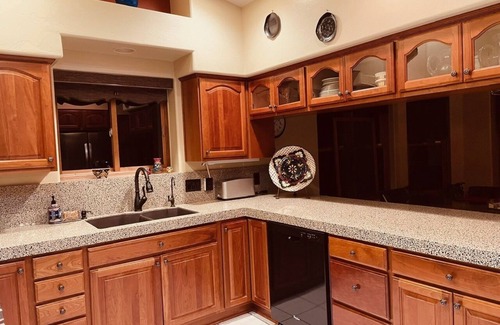 Tortolita House | LARGE CUSTOM HOME ON 3 ACRES MINUTES FROM GOLF, HIKING, & BIKING TRAILS