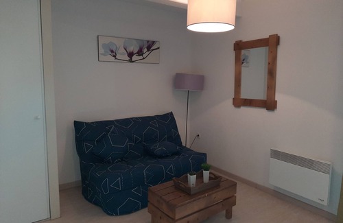 Aureilhan Apartment | Large F2+cabin, 50m from the beach at Lac d'Aureilhan/Mimizan