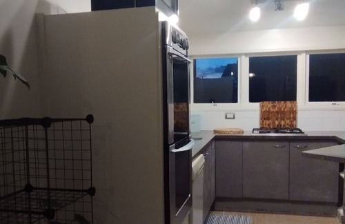 Miramar House | Large family sized pet-friendly accommodation with backyard in MIRAMAR, WGTN