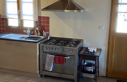 Berrie House | Large gite sleeps 10 people and up to 12 with airbeds