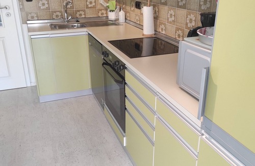 Marktoberdorf Condo | Large ground floor apartment with winter garden