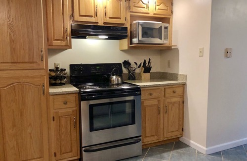 Halltown House | Large Groups, Hot Tub, Near Attractions, Wooded/Country Setting w/Aparment/Annex