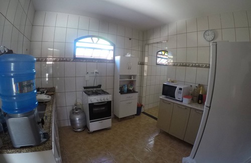 Foguete House | LARGE HOUSE WITH 4 BEDROOMS AND 3 BATHROOMS, SWIMMING POOL, BARBECUE, AIR CONDITIONING.