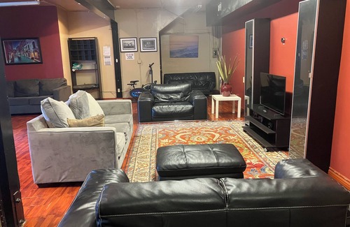 Marina District Condo | Large Marina District Loft- Best Location- Walking distance to everywhere!