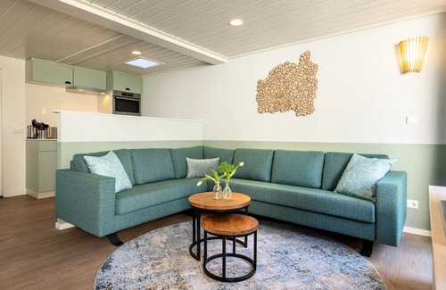 America House | Large Premium Cottage 6 People