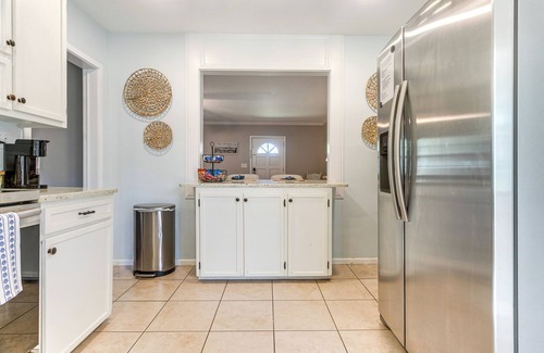 Valdosta House | Large Private Yard: Home < 3 Mi to Dtwn Valdosta!