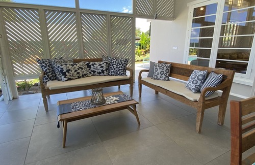 Paea House | Large villa Le Ficus by the sea with swimming pool