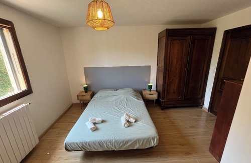 Riventosa Villa | Large Villa sleeps 14 in the Corsican maquis on the riverbank - 8mn from Corte