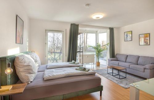 Stadtbezirk Ost Apartment | Larooms - Sonne#1, STUDIO mit Parkplatz in ruhiger Lage und perfekter Anbindung