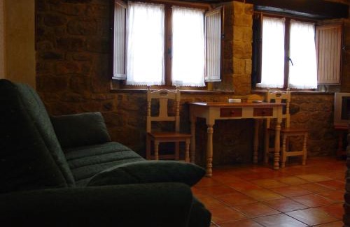Lloreda Apartment | Las Anjanas de Lloreda