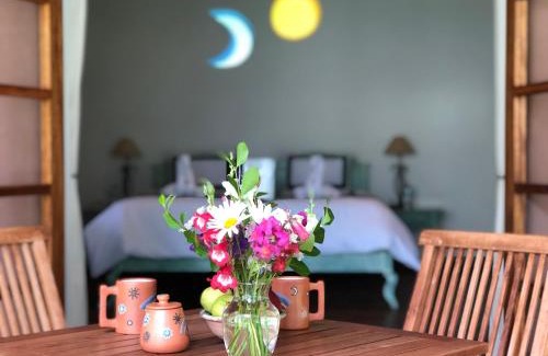 Moccopata Hotel | Las Casitas del Arco Iris