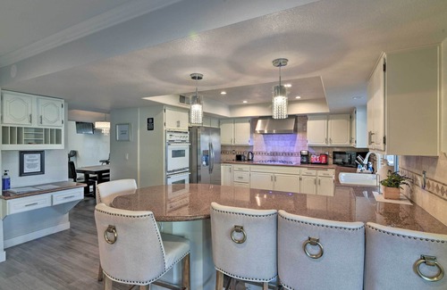 Rancho Oakey House | Las Vegas House w/Pool & Hot Tub - 1 Mi to Strip!