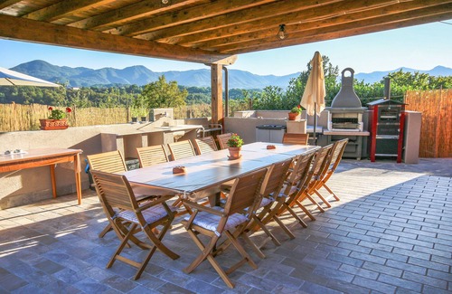 San Terenzo Monti House | LAST MINUTE OFFER- Exclusive Villa, Pool, BBQ